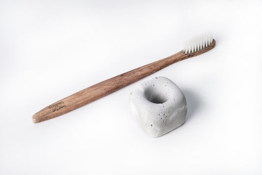 Concrete toothbrush holder - "marble grey"