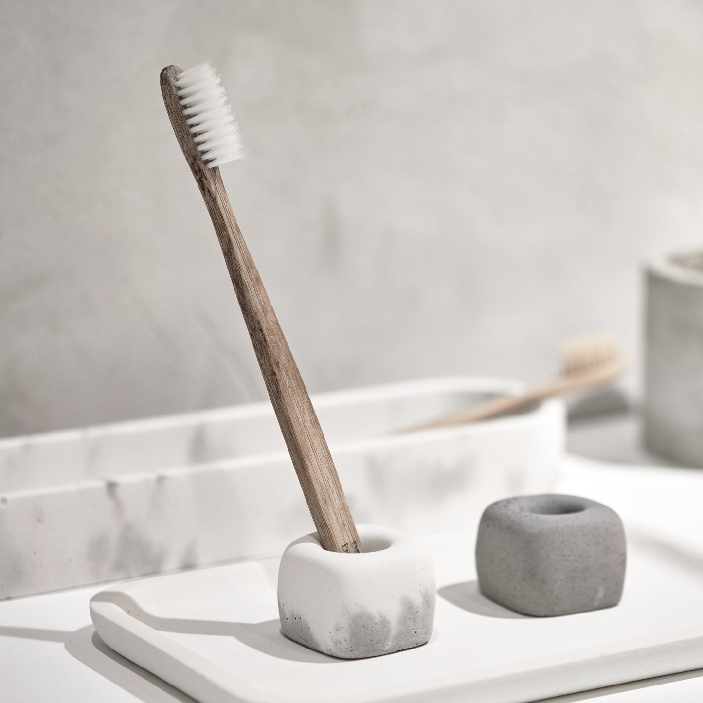 Concrete toothbrush holder - "couple"