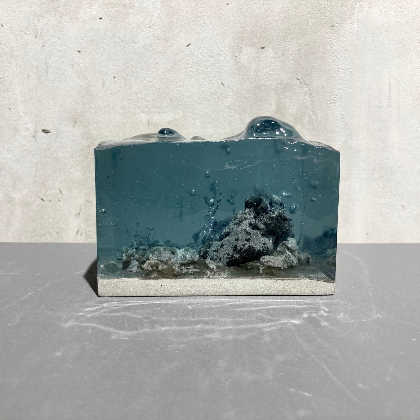 concrete x resin art | landscape | W90mm x D90mm x H65mm