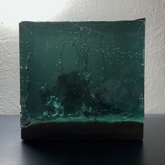 concrete x resin art | mystic II, 2021 | W120mm x D115mm x H115mm