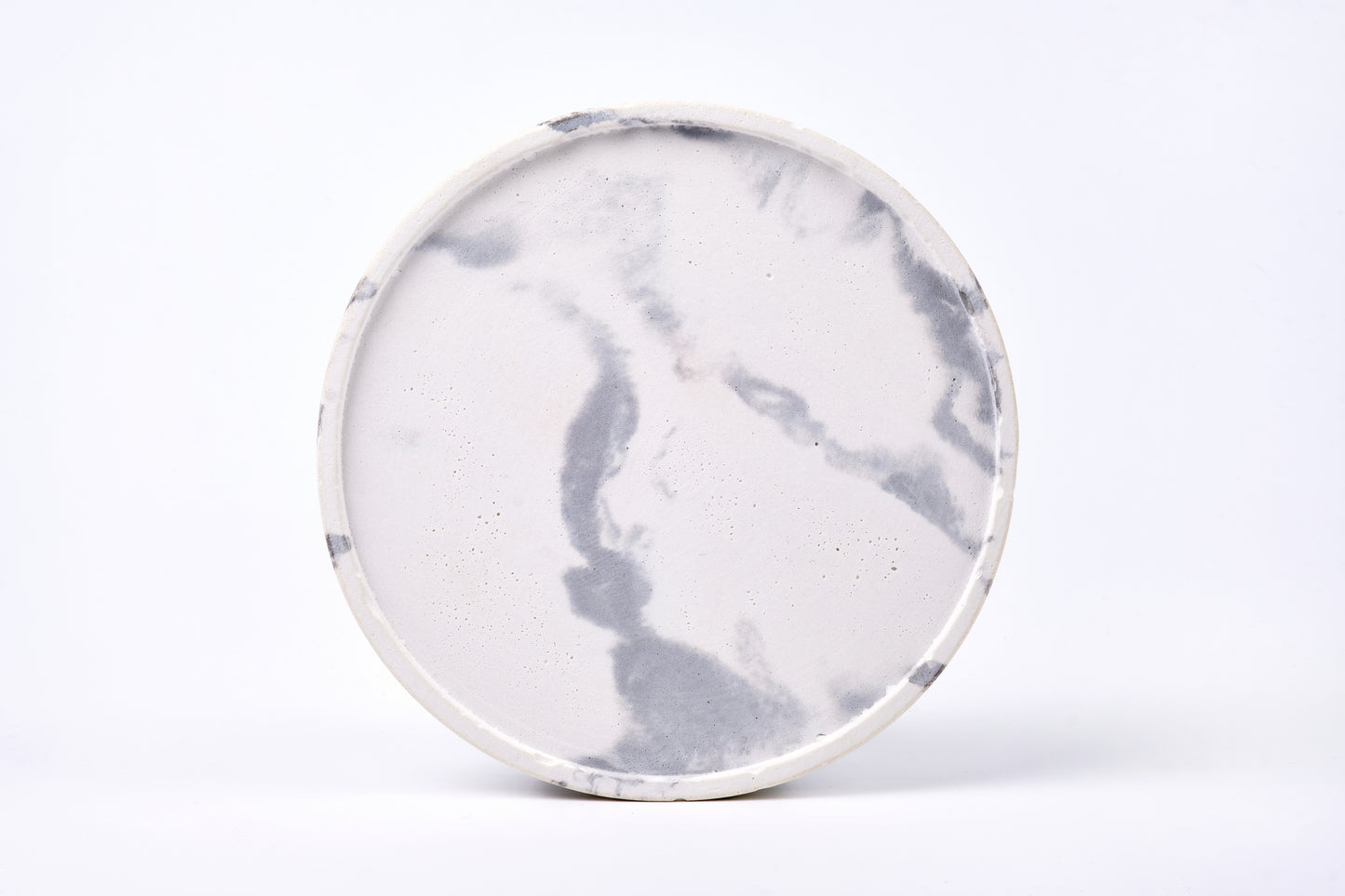 Concrete round tray / accessory holder (large) - "marble white"