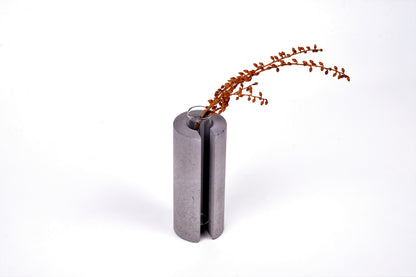Concrete vase - round with slot - "dark grey"
