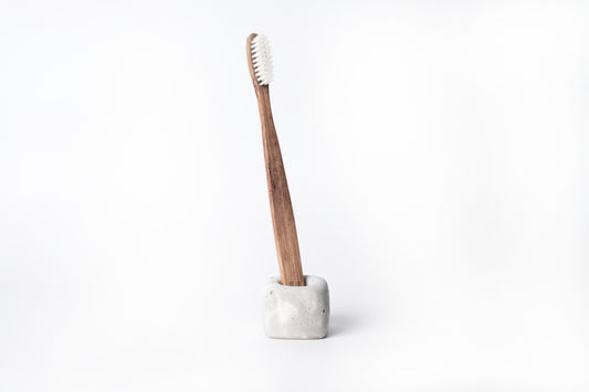 Concrete toothbrush holder - "marble grey"