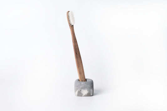 Concrete toothbrush holder - "thunderstorm"