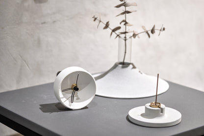 Concrete incense stick holder with brass (disc) - "white"