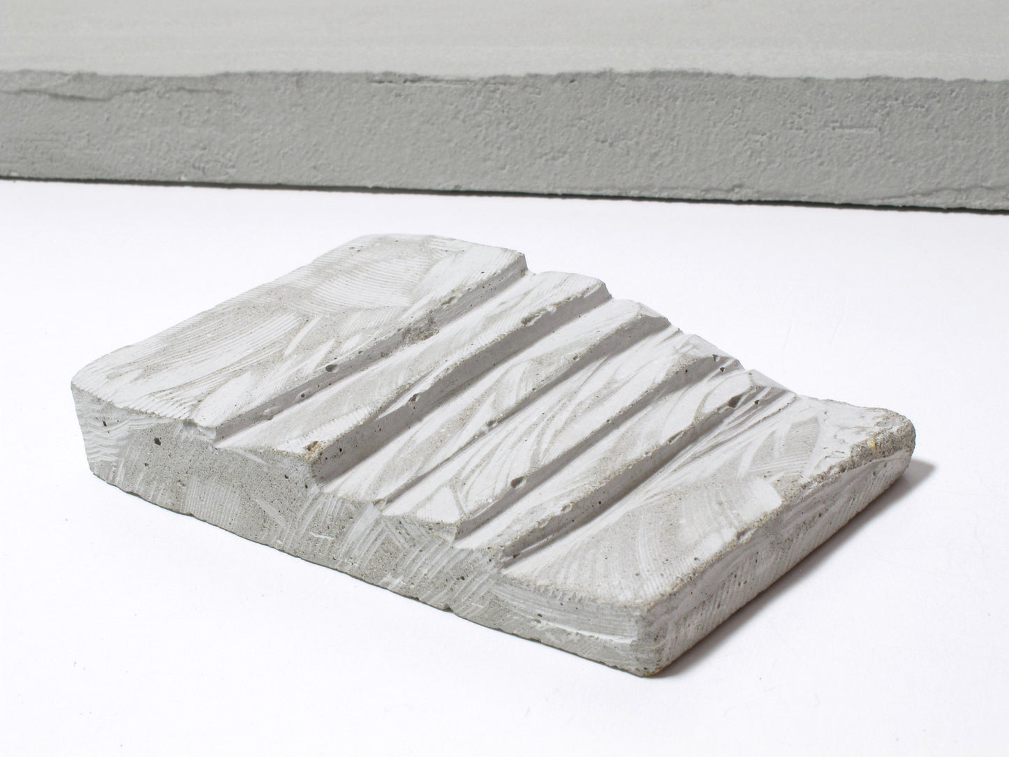 Concrete soap dish / holder (Staircase design)