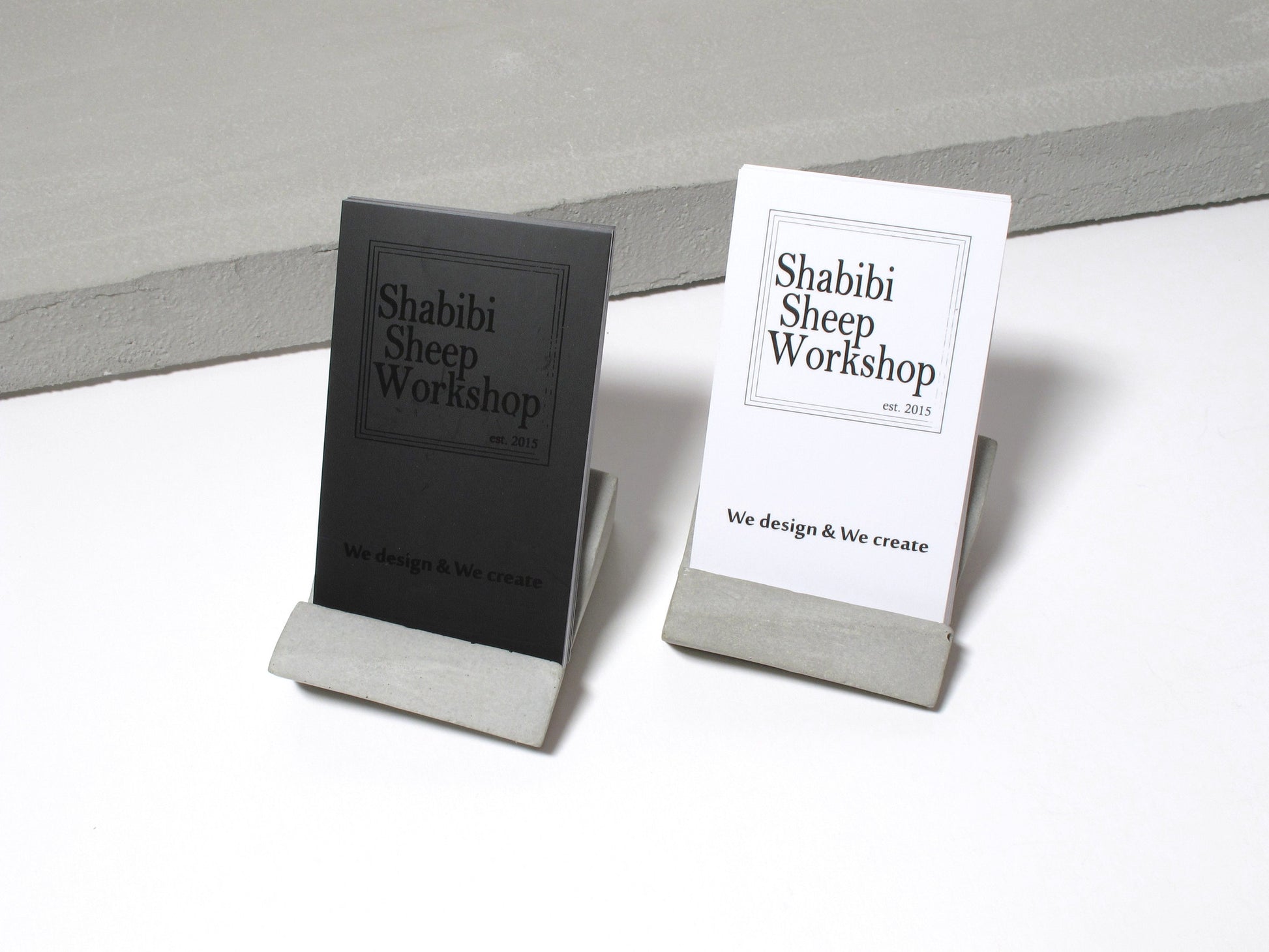 Concrete desktop business card holder (Vertical business cards)