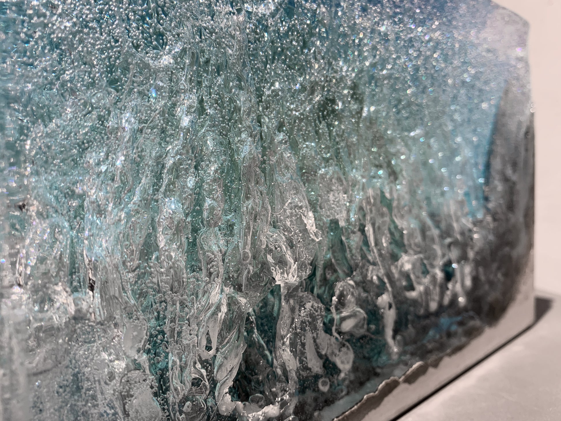 concrete x resin art | bubble