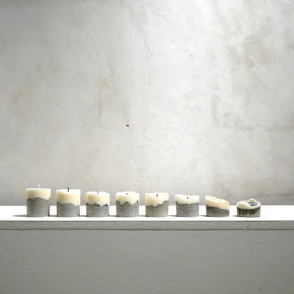 Concrete candle - "white"