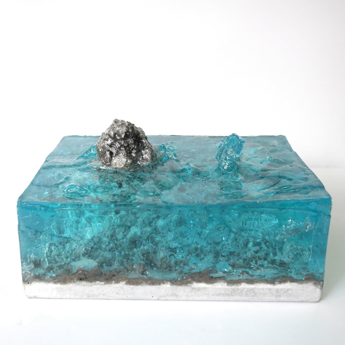concrete x resin art | island 3 2 1
