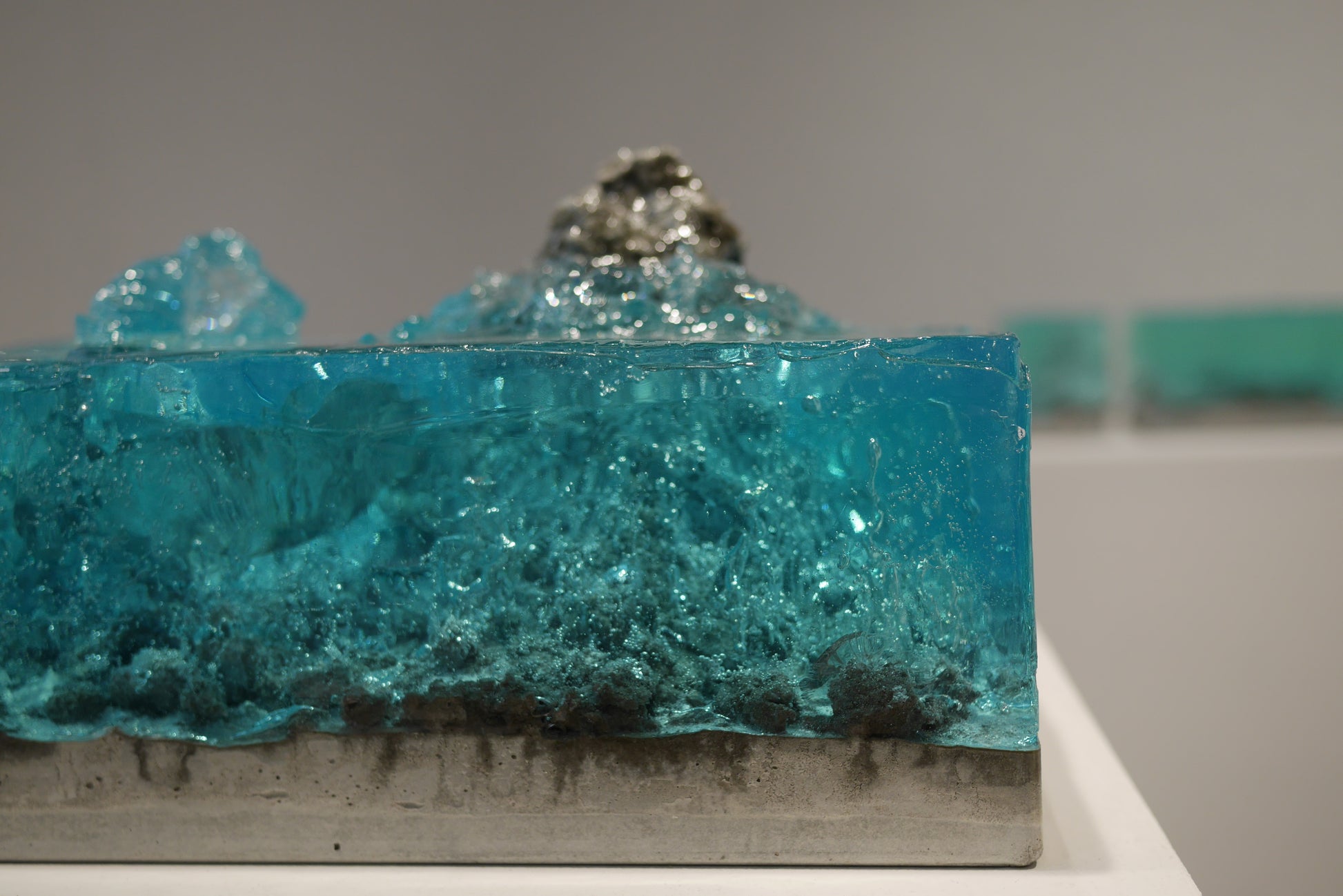 concrete x resin art | island 3 2 1