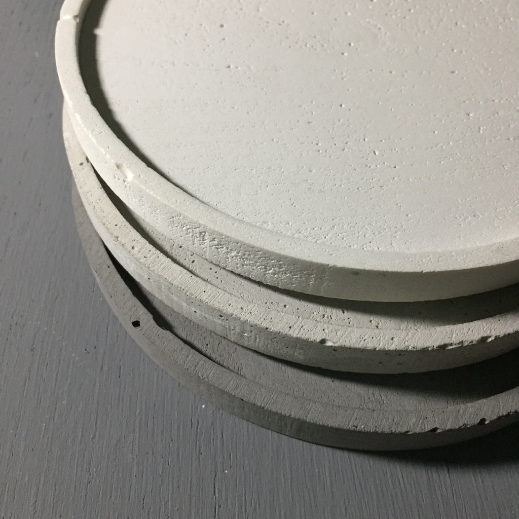 Concrete round tray / accessory holder (large) - "white"
