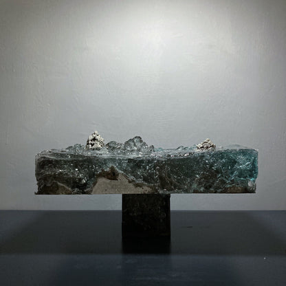 concrete x resin art | floating ocean - tectonic, 2022 | W350mm x D200mm x H190mm