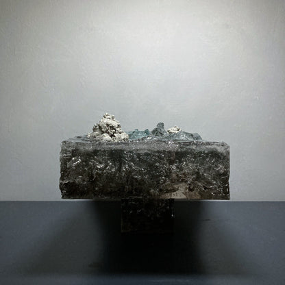 concrete x resin art | floating ocean - tectonic, 2022 | W350mm x D200mm x H190mm