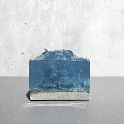 concrete x resin art | water cave, 2020 | W205mm x D90mm x H80mm