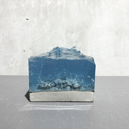 concrete x resin art | water cave, 2020 | W205mm x D90mm x H80mm